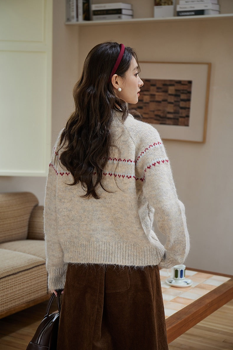 花朵刺繡麻花條毛衣